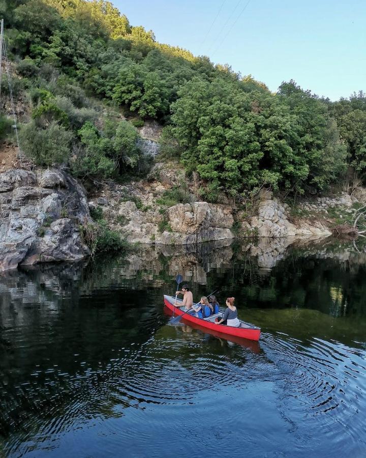 Susqueda Mas Els Terrats旅馆 外观 照片