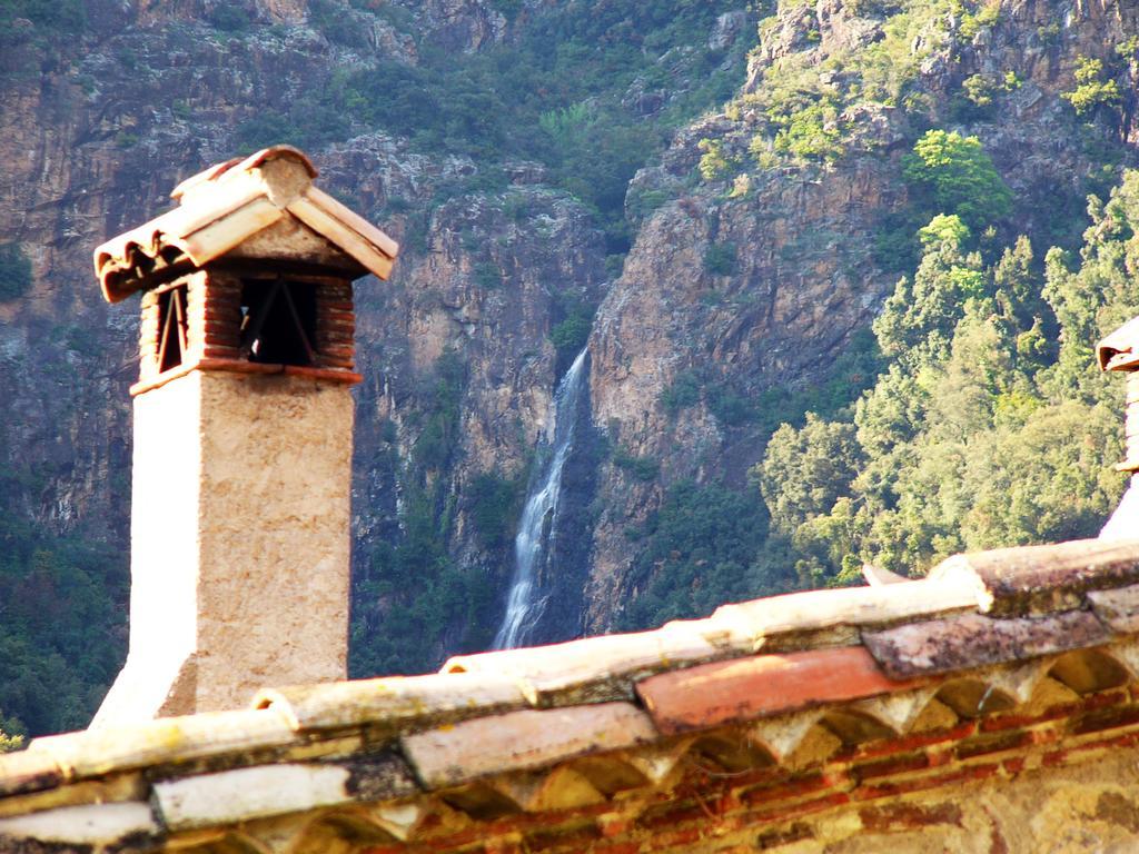Susqueda Mas Els Terrats旅馆 外观 照片