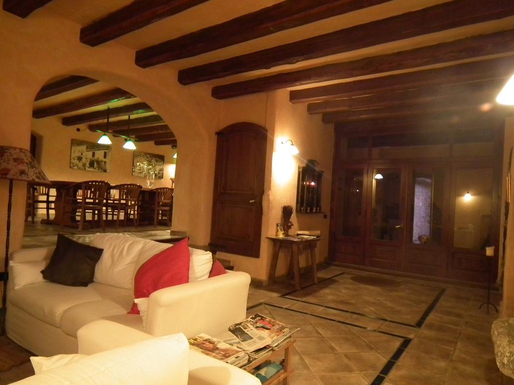Susqueda Mas Els Terrats旅馆 外观 照片